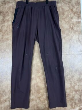 On Running Run On Clouds Movement Pants Men’s XL Performance Joggers